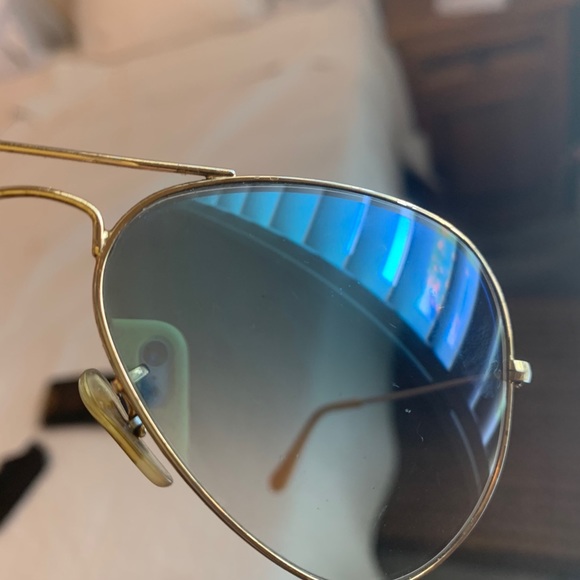 Blue gradient Ray-Ban aviators - Picture 2 of 5